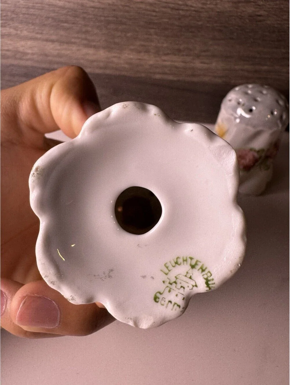 Antique bottom chip